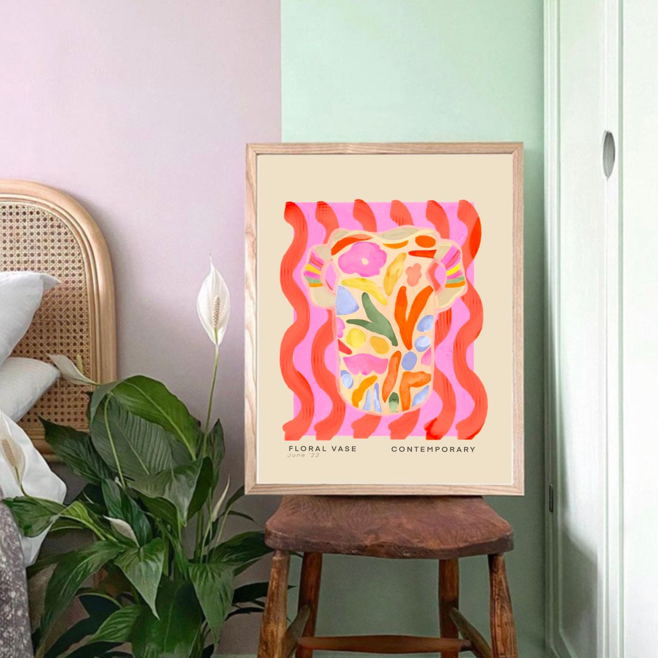 Squiggly Vase | Unframed