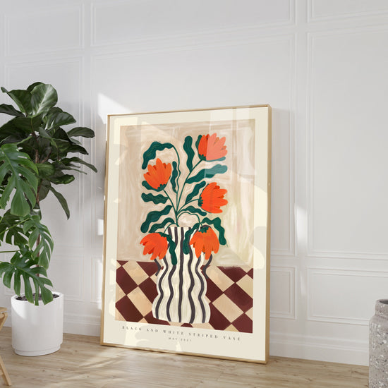 Black and White Floral Vase | Unframed
